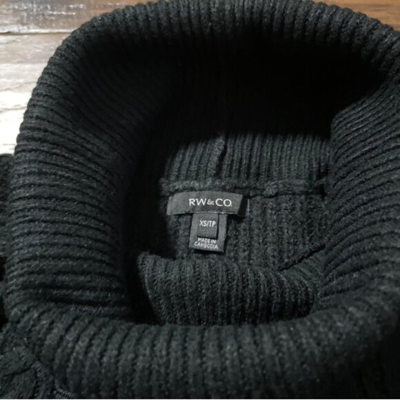RW&CO turtleneck sweater balloon sleeves black size XS - Picture 5 of 9